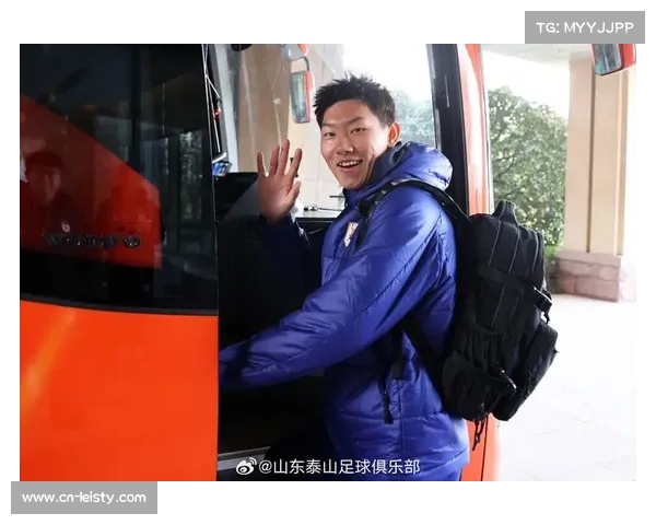 山东泰山B队与一线队共赴海口，开启为期三周第一阶段冬训