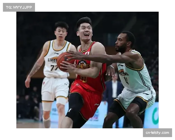 CBA常规赛：辽宁本钢83-87不敌深圳马可波罗，遭遇两连败